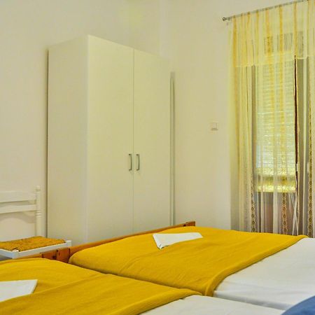 Apartments Did Ive Sibinj Krmpotski Rom bilde