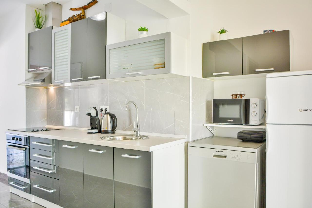 Apartments Did Ive Sibinj Krmpotski Eksteriør bilde